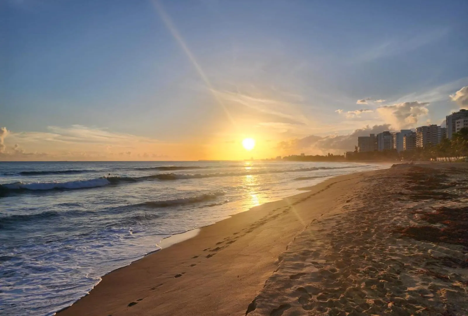 Breathtaking 3-Br Beachside Apt San Juan Porto Rico