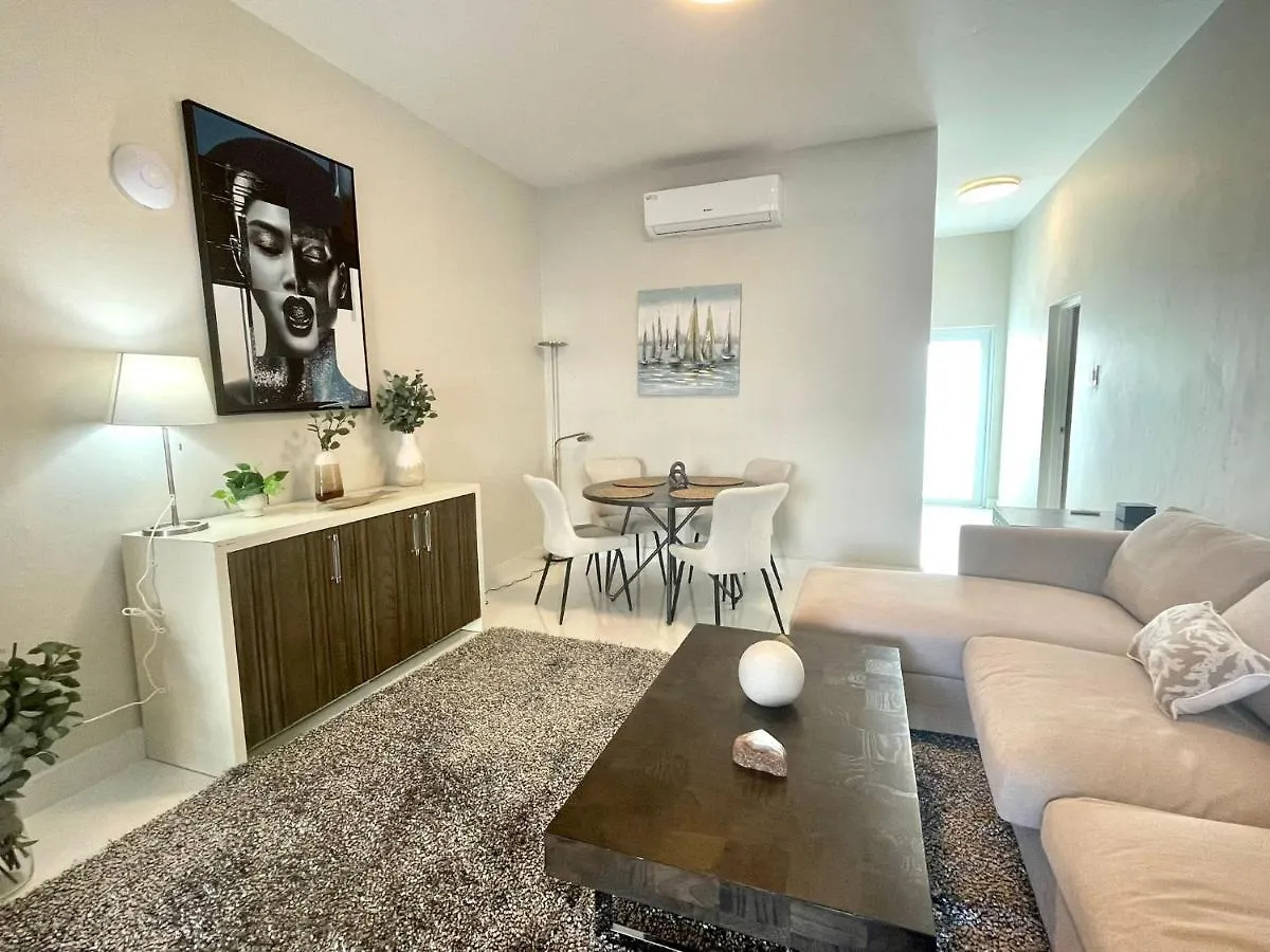 Apartment Breathtaking 3-Br Beachside Apt San Juan