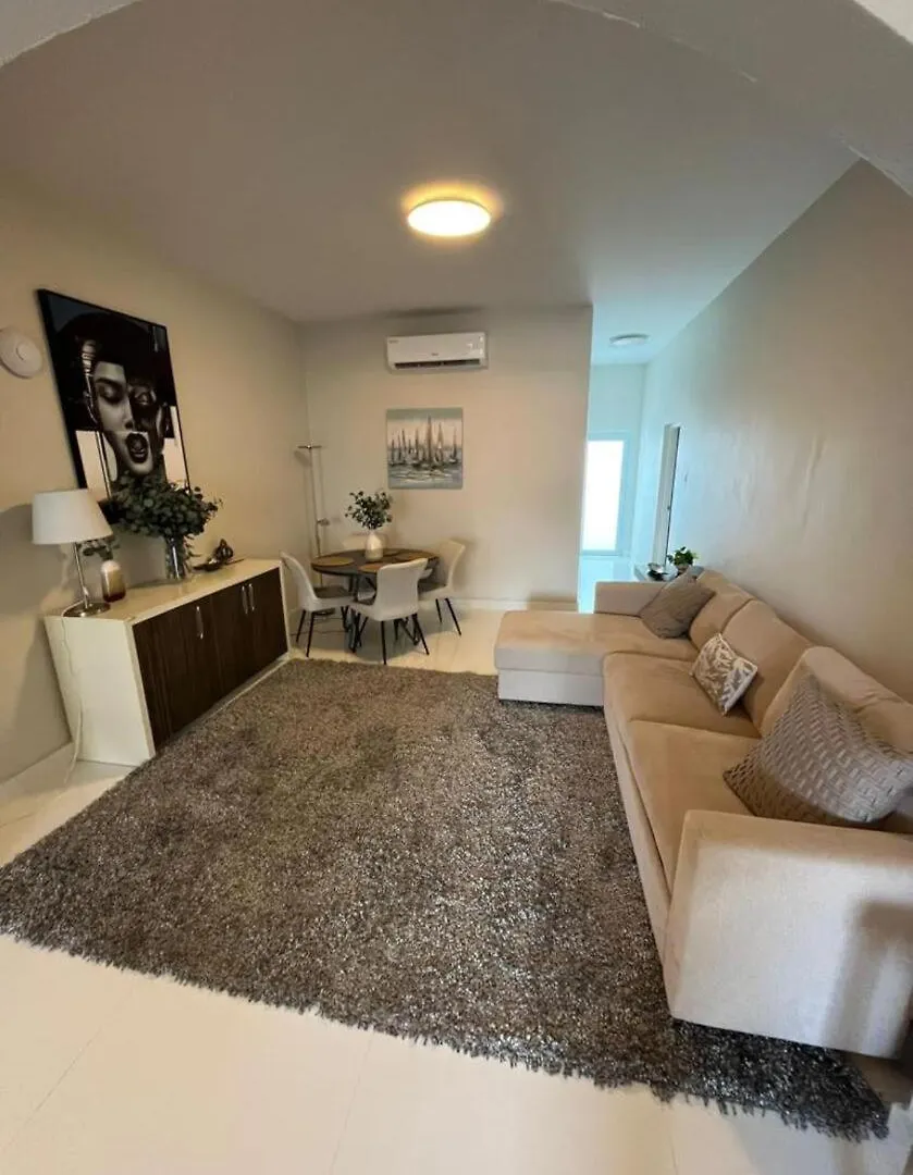 Breathtaking 3-Br Beachside Apt San Juan